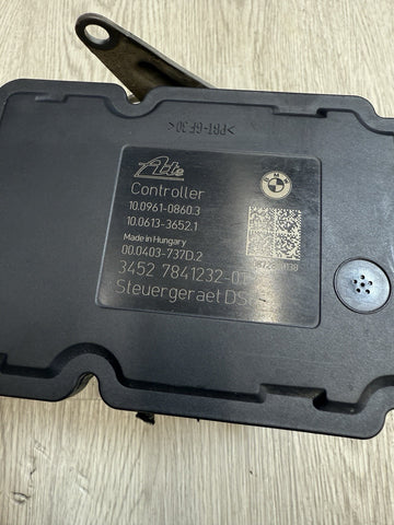 BMW E90 E93 E92 M3 08-13 ABS BRAKE PUMP HYDRAULIC ANTI LOCK 7841232 *Crack