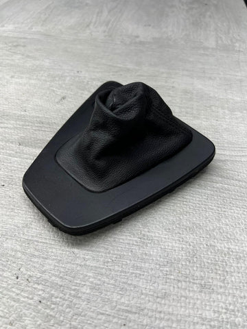 BMW 335i Gear Shift Panel 715564303F 2006-2013 OEM 96126-476/0003