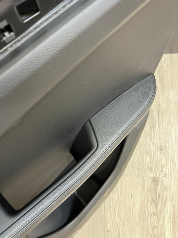 Porsche 15-21 Macan Rear Door Card Panel Black Right Passenger BOSE