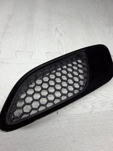 08-13 BMW E90 E92 E93 M3 Front Passenger Side Hood Scoop Grille Black OEM
