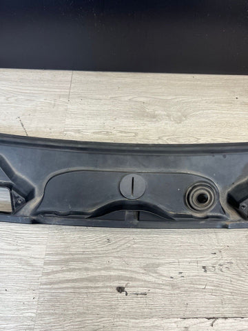 BMW 07-13 335I E92 E93 M3 FRONT WINDSHIELD WIPER COWL VENT GRILL COVER PANEL OEM