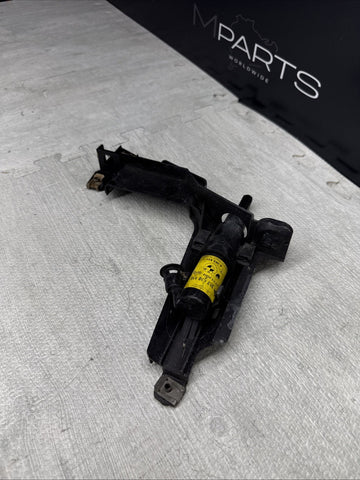 01-06 BMW E46 3-Series M3 Headlight Bracket Left + Nozzle Jet 1301073017