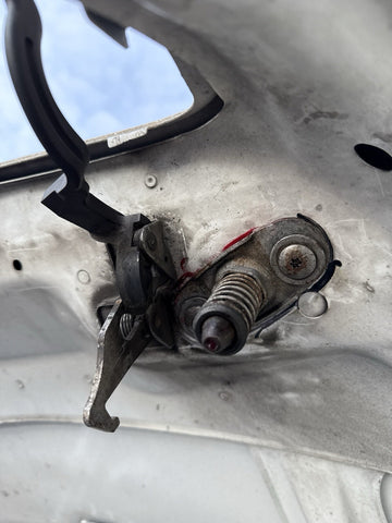 BMW OEM Transmission Bracket Bushing 8058631 22318058631 G87 M2 G80 M3 G82 M4