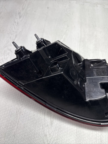 BMW 3 SERIES 19-26 G20 G80 M3 LEFT SIDE DRIVER OUTER TAIL LIGHT LED OEM