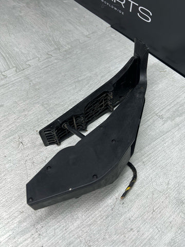 BMW E90 E92 E60 E63 E64 E84 E89 Gas Pedal Accelerator Module Unit 6772646 OEM