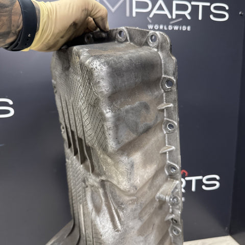 BMW F80 F82 F83 M3 M4 15-20 Engine Oil Pan S55 7854463 *Notes*