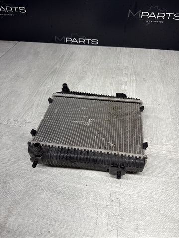 BMW 21-26 G80 G82 G83 M3 M4 Front Auxiliary Cooling Radiator Assembly OEM