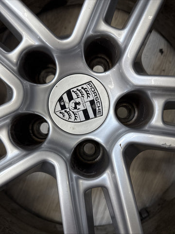 2015-2018 Porsche Macan Front Wheel 19x8 5 Double Spoke W/ Tire