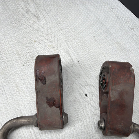 BMW E90 E92 E93 M3 08-13 Muffler Brackets Hanger Hangers 8041984