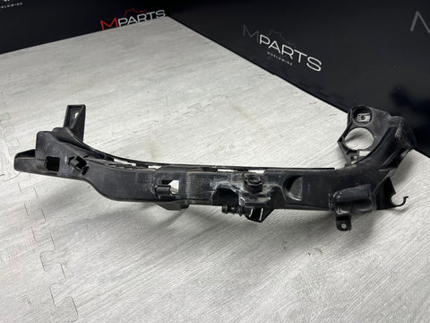 BMW E90 E92 E93 M3 8040551 Headlight ArmLeft LAMP MOUNTING SLIDE BMW M3 CRT