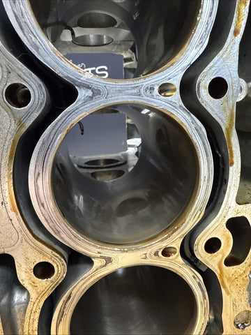 24-26 Ford Mustang 2.3L Engine Motor Bare Block 2k Miles