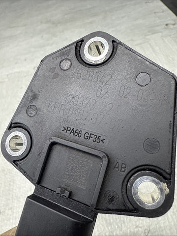 15-20 BMW 15-20 F82 F87 M2 M3 M4 Motor Engine Oil Level Sensor 7638342