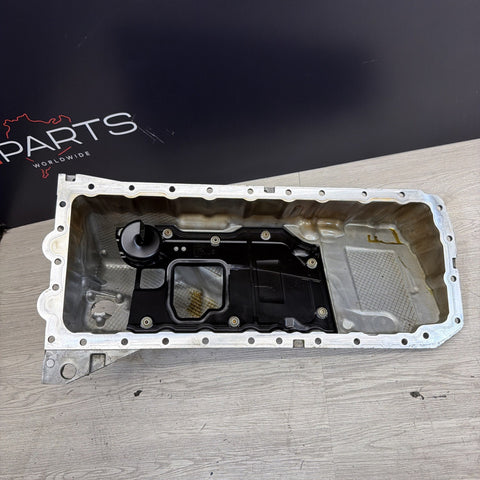BMW F80 F82 F83 M3 M4 15-20 Engine Oil Pan S55 7854463 *Notes*