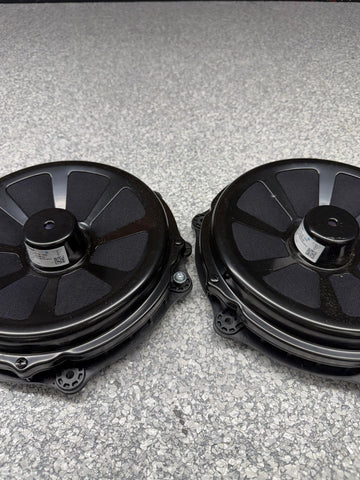 24-25 Porsche 911 991.2 BOSE Front Left & Right Audio Radio Door Speaker Set
