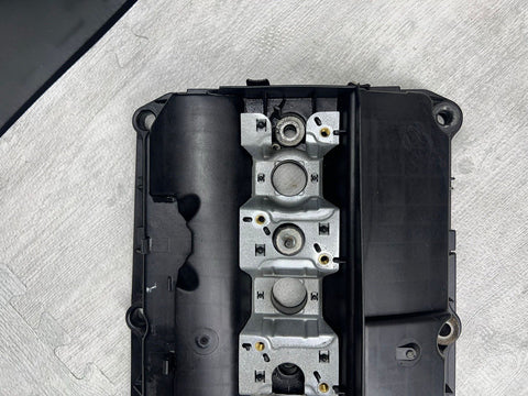 96-99 BMW E36 E39 Z3 M52 ENGINE CYLINDER HEAD VALVE COVER 1703341 OEM M3 CAP