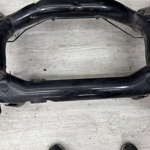 BMW E90 E92 E93 M3 08-13 REAR SUSPENSION SUB FRAME SUBFRAME CROSSMEMBER CRADLE
