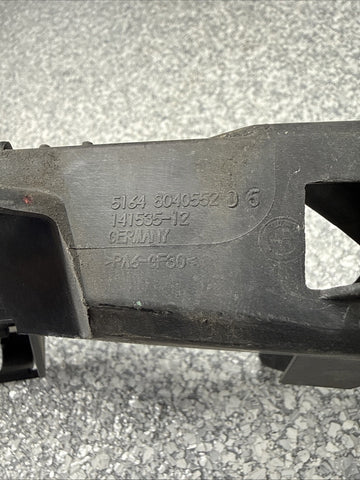 BMW 08-13 E90 E92 E93 M3 RIGHT FRONT HEADLIGHT BRACKET 51648040552 8040552