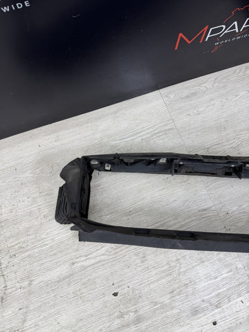 15-20 OEM BMW F80 F82 F83 M3 M4 Front Radiator Upper Air Duct