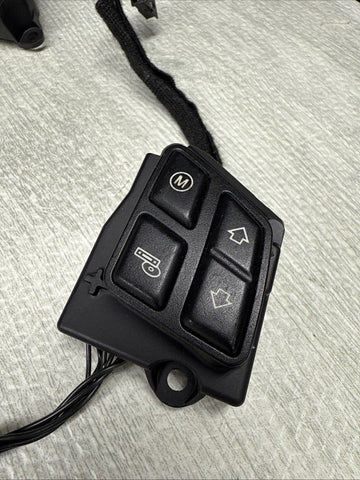 BMW E90 E92 E93 M3 STEERING WHEEL BUTTONS SWITCHES 61317842435
