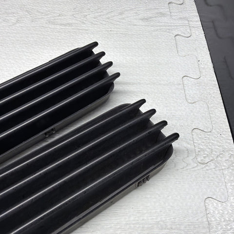 01-06 BMW E46 M3 Fender Vent Grilles Grills Trims Genuine OEM Painted Black
