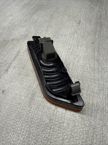 OEM Passenger Right Side Marker Light 95B945120 Porsche Macan 2015-2022