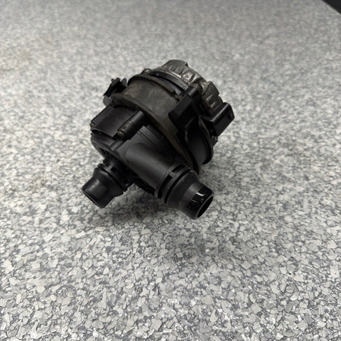 15-20 OEM BMW F22 F32 F82 F83 F87 Auxiliary Electric Water Pump B46 S55 Engine