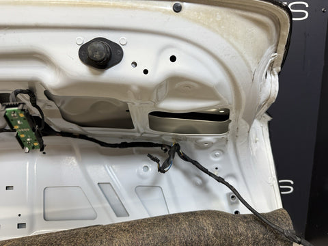 (PICKUP ONLY) BMW 17-23 F90 M5 G30 5-SERIES REAR TRUNK LID SHELL OEM