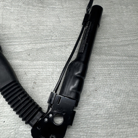 OEM BMW E82 E84 E88 E89 E90 E92 Front Right Passenger Seat Belt Buckle Tensioner