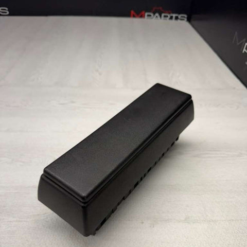 96–02 BMW Z3 Roadster/Coupe Center Console Cassette Box Holder OEM 1387031*Notes