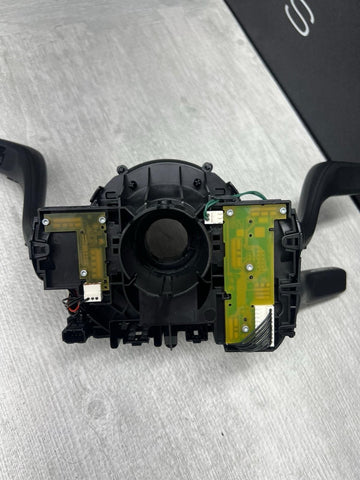 PORSCHE MACAN STEERING TURN SIGNAL RING WIPER INDICATOR 95B953568C OEM