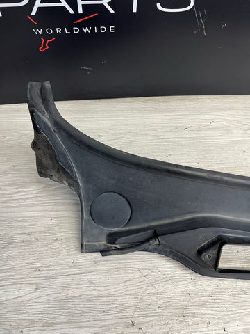 BMW 07-13 335I E92 E93 M3 FRONT WINDSHIELD WIPER COWL VENT GRILL COVER PANEL OEM