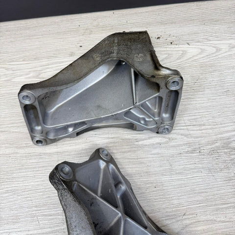 08–13 BMW M3 E92 Engine Support Bracket Mount Left+Right OEM 2283203 / 2283204