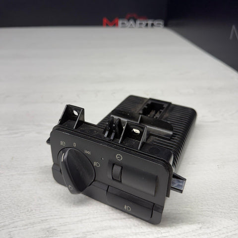 01-06 BMW 325I E46 Head Light Lamps Control Switch LCM OEM 6925072