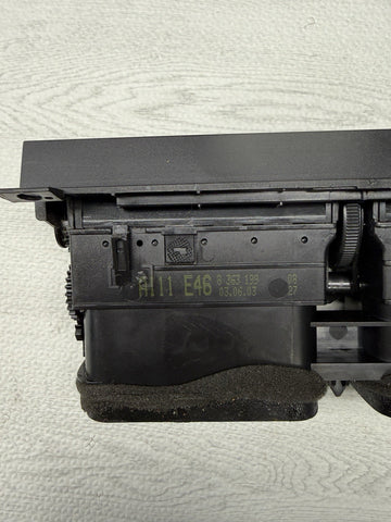 01-06 Bmw E46 325 330 M3 Center Dash Heater Ac Air Vent Grill Trim OEM *Clip