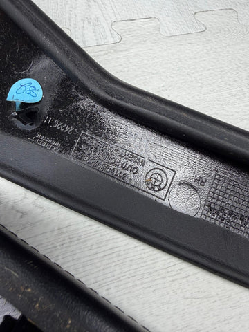 96-02 BMW Z3 Roadster Center Console Hockey Stick Trim Cover Panel Black Set OEM