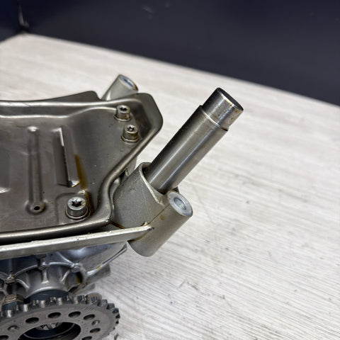 BMW F01 F10 F12 E70 550 650 750 X5 X6 N63 S63 Engine Motor Oil Pump Assmbly OEM