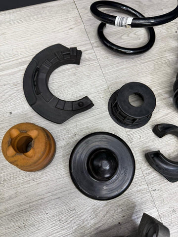 15-20 OEM BMW F80 F82 F83 M3 M4 Stock Factory Front Rear Suspension Springs Set