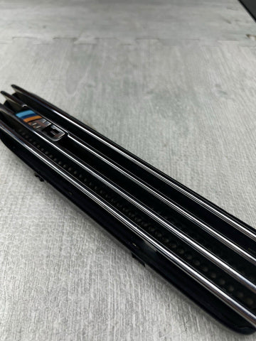 BMW E46 M3 01-06 Driver Left Fender Grille Genuine Chrome 51132694607