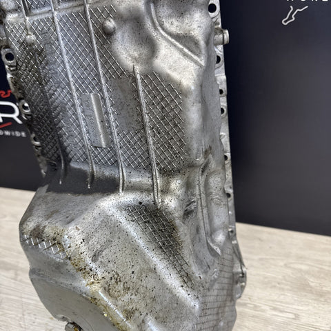 BMW F80 F82 F83 M3 M4 15-20 Engine Oil Pan S55 7854463 *Notes*