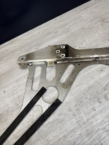 20-24 BMW F97 F98 X3M X4M Rear Lower Strut Regidity Brace Bracket