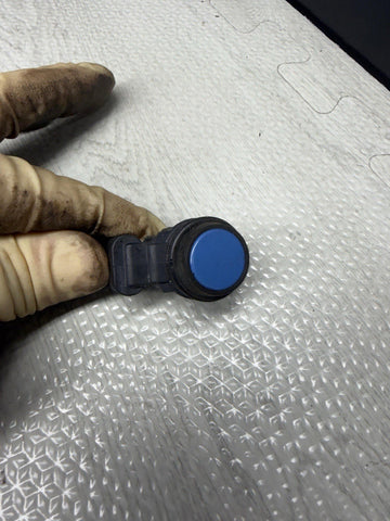 12-20 OEM BMW F22 F30 F83 M4 Bumper PDC Ultrasonic Sensor Yas Marina Blue