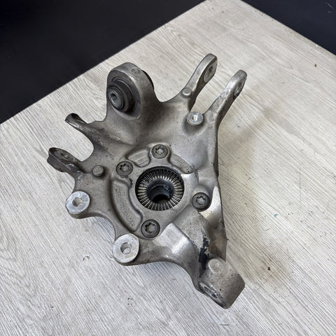 21-24 OEM BMW G80 G82 M3 M4 Rear Suspension Left Knuckle Wheel Hub Spindle