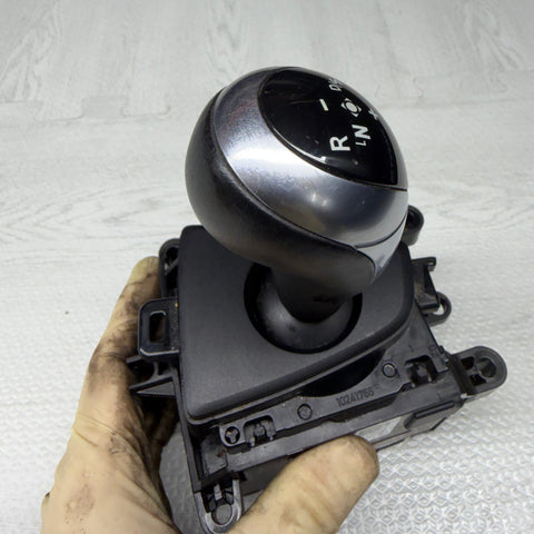 2015–2016 BMW X6 M F86 Transmission Shifter / Gear Selector OEM 7849286-02