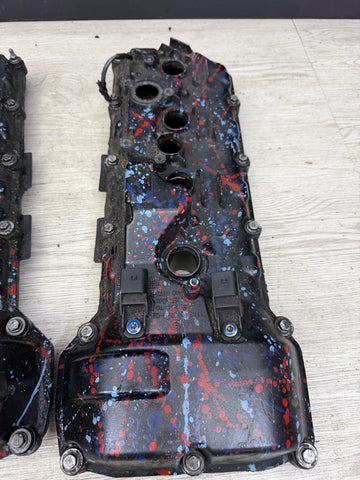 08-13 BMW E90 E92 E93 M3 S65 V8 Valve Covers Pair Paint Splatter 7838268 7838267