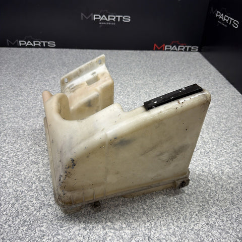 BMW 01-06 E46 330 M3 Washer Fluid Tank Reservoir No Headlight Washer 61677895231
