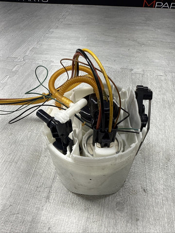 BMW X3M X4M F97 F98 Engine Fuel Pump Sending Unit Assembly 2020 2021 OEM