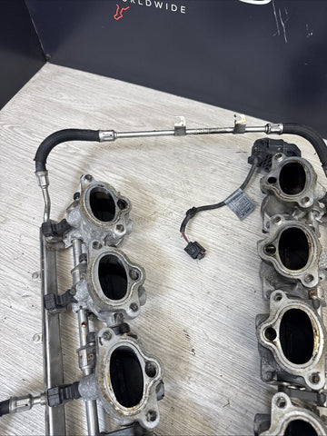 06-10 BMW M5 M6 S85 Individual Throttle Body Assembly ITB Fuel Rail Injectors