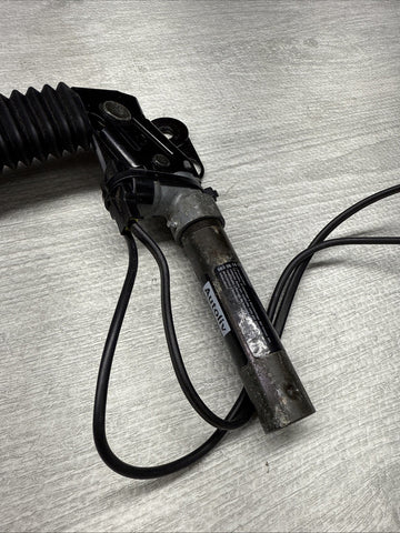 91-99 BMW E36 323 328 M3 Front Right Passenger Seatbelt Tensioner Buckle OEM