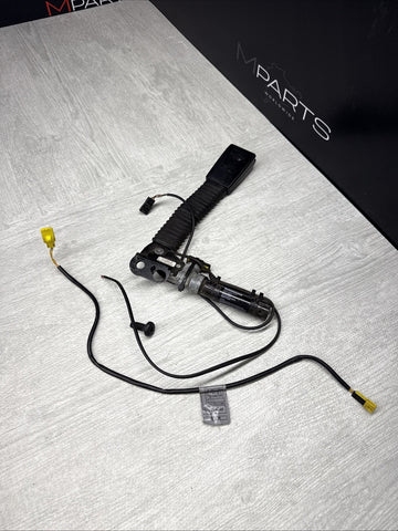 91-99 BMW E36 323 328 M3 Front Right Passenger Seatbelt Tensioner Buckle OEM