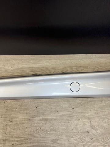 94-99 BMW E36 M3 RIGHT PASSENGER SIDE SKIRT ROCKER MOLDING ARCTIC SILVER
